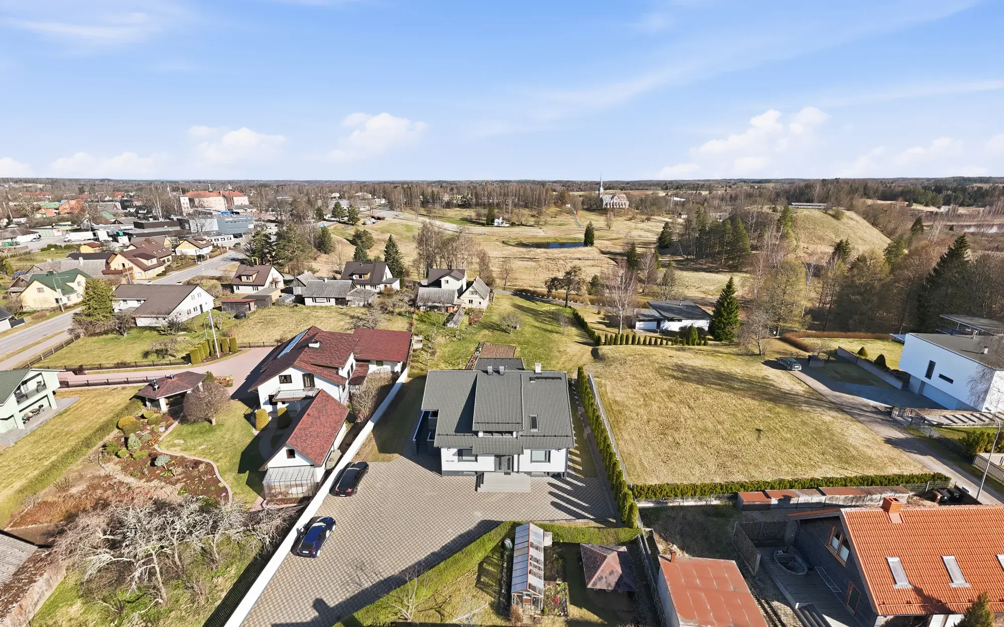 Tehvandi Villa majutushoone väljast, Otepää