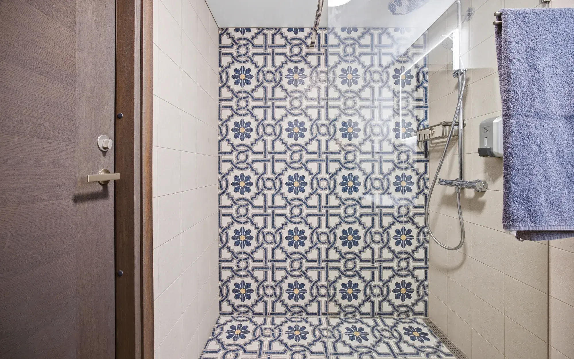 Tehvandi Villa kahene tuba (tuba 2), WC ja dušinurk