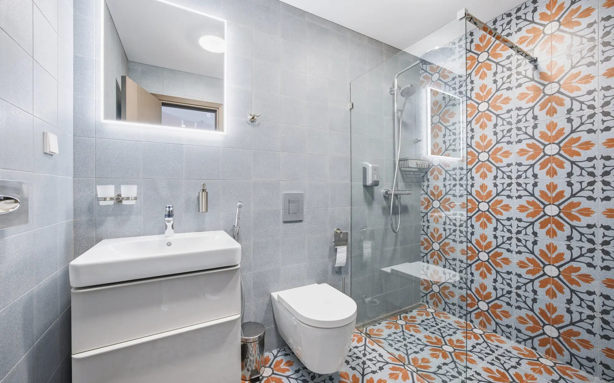 Tehvandi Villa kahene tuba (tuba 6), WC ja dušinurk